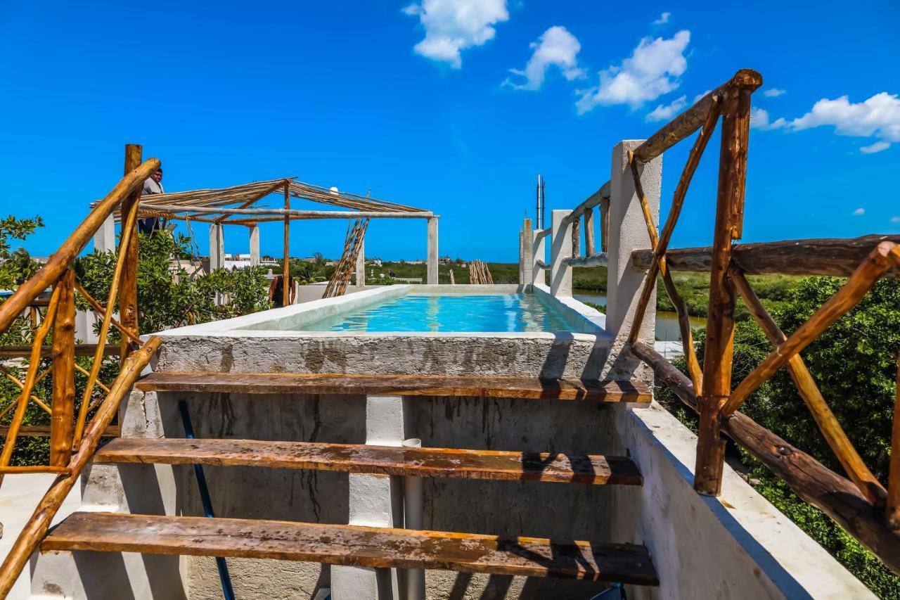 Отель La Casa De Mia Holbox Экстерьер фото