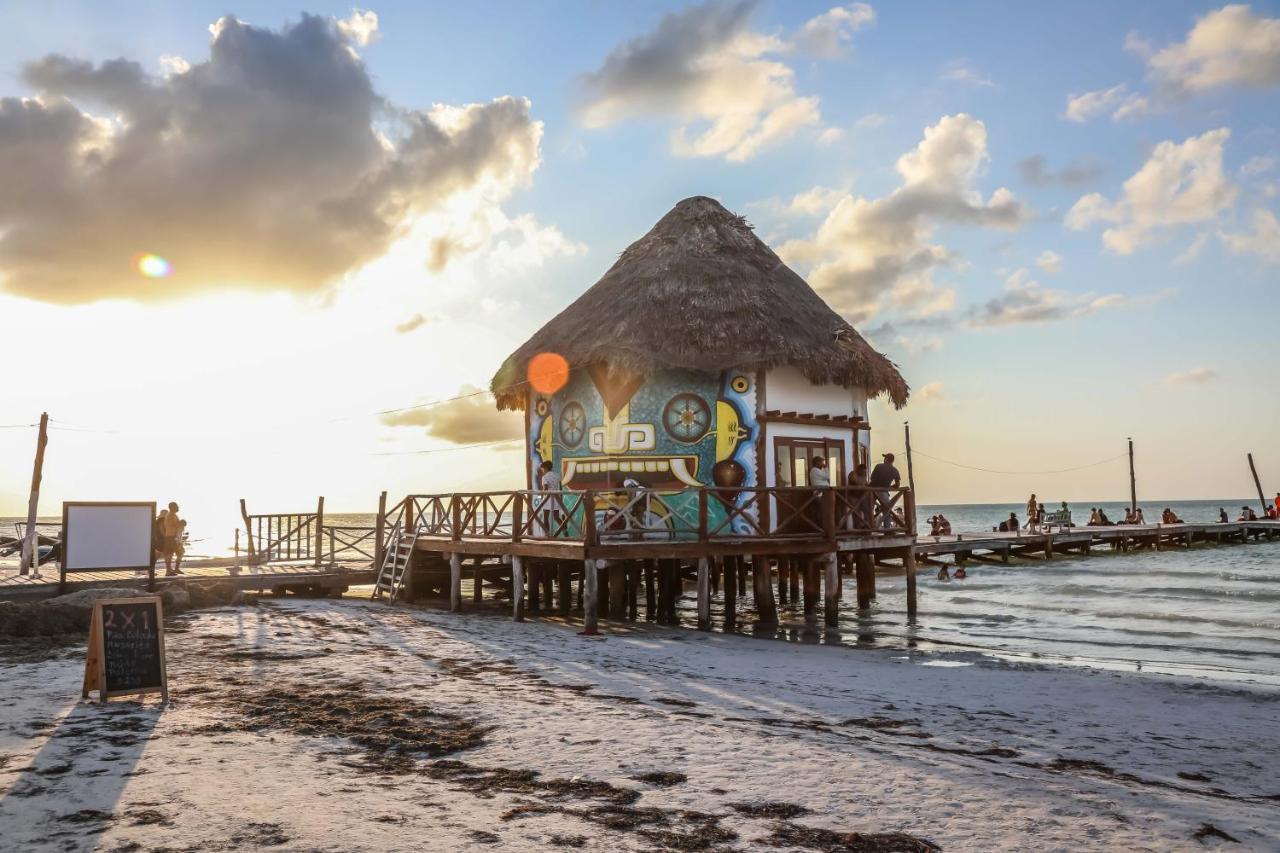 Отель La Casa De Mia Holbox Экстерьер фото