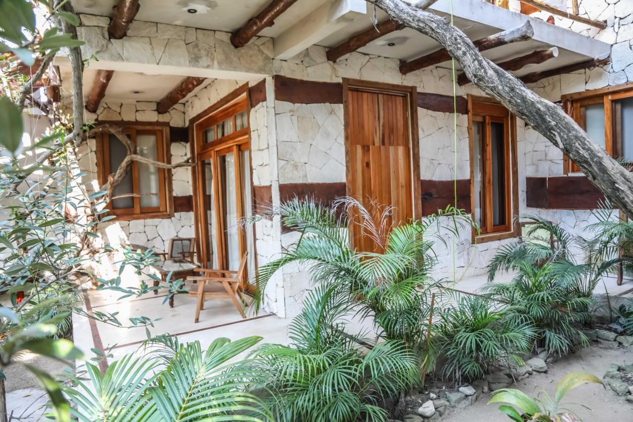 Отель La Casa De Mia Holbox Экстерьер фото